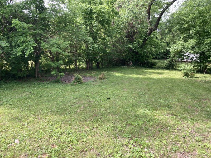 101 Garwood Dr, Nashville, TN 37210