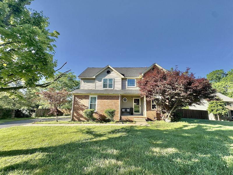 1711 Whitt Dr, Spring Hill, TN 37174