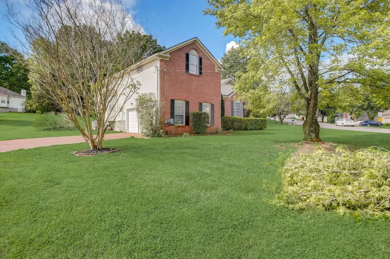 900 Celeste Ct, Mount Juliet, TN 37122