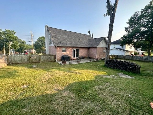 112 Saint Christopher Dr, Smyrna, TN 37167