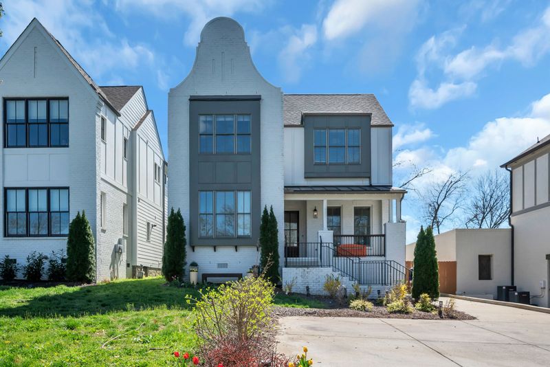 2027 Castleman Dr, Nashville, TN 37215