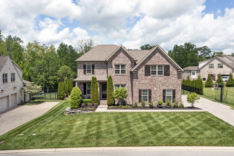 4092 Kings Camp Ps, Arrington, TN 37014