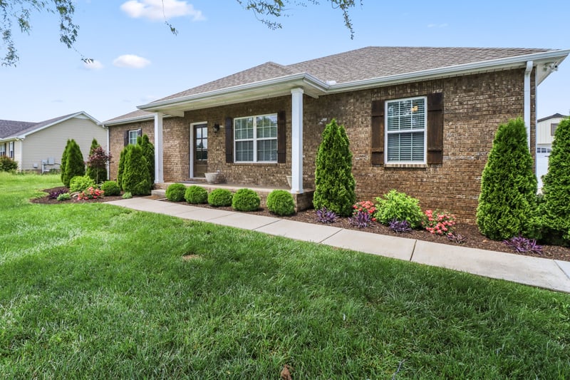 7980 Highway 52, Orlinda, TN 37141
