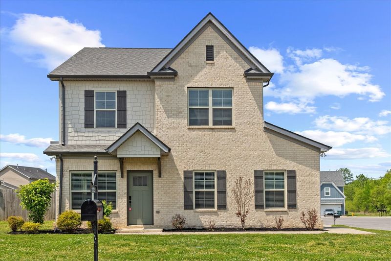 1332 Raden Dr, Lebanon, TN 37087