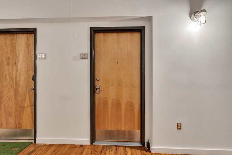 1350 Rosa L Parks Blvd #328, Nashville, TN 37208