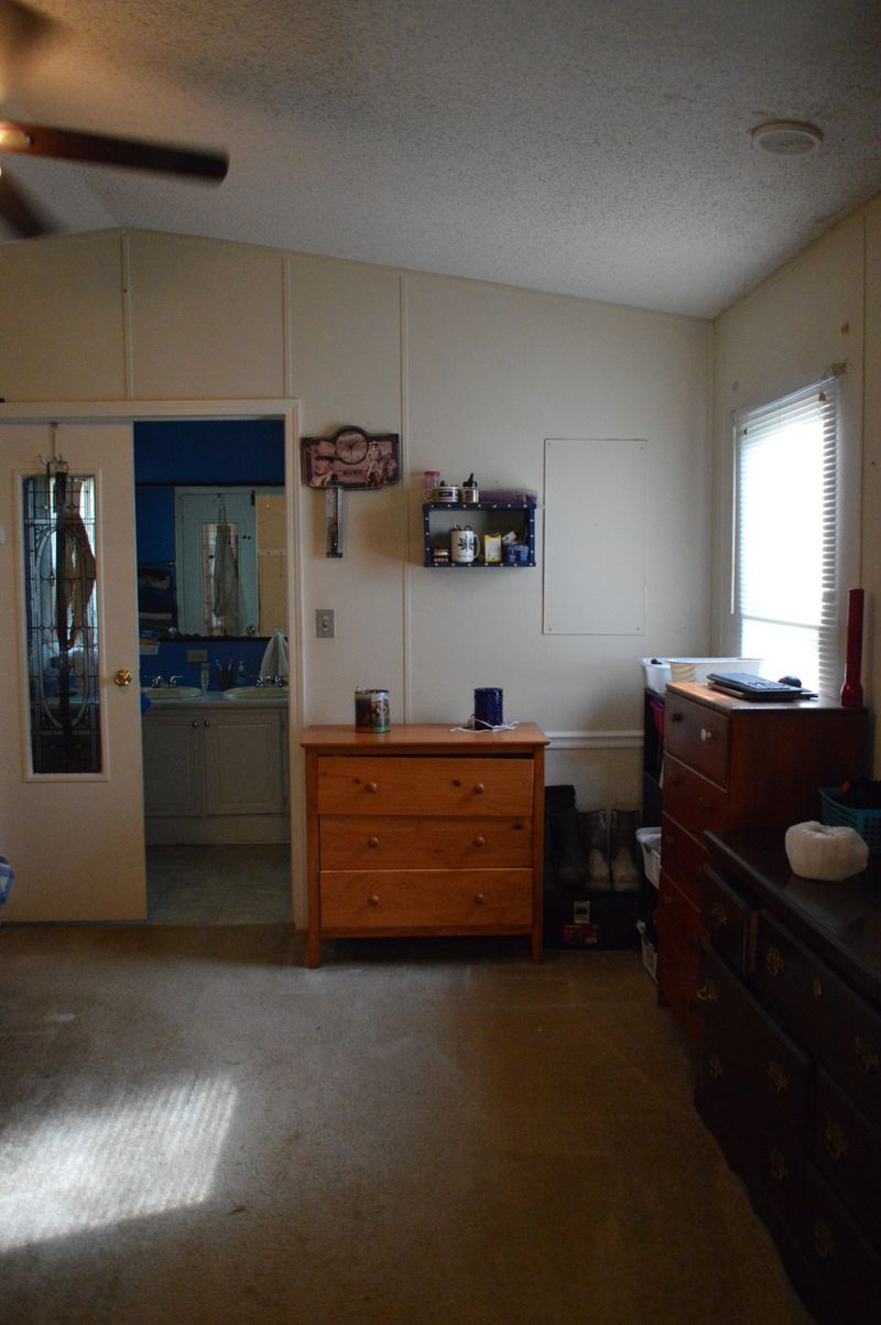 5000 Miller Lake Rd, Culleoka, TN 38451