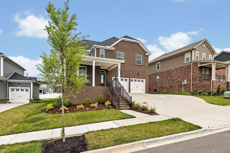 1007 Pebble Run Rd, Hendersonville, TN 37075