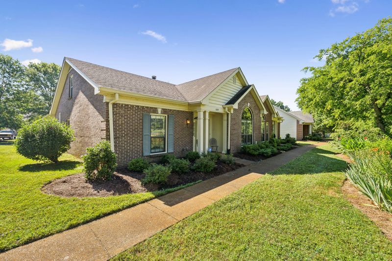 6059 Sunrise Cir, Franklin, TN 37067