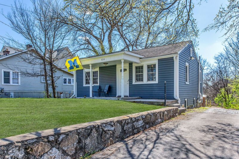 830 Douglas Ave, Nashville, TN 37206