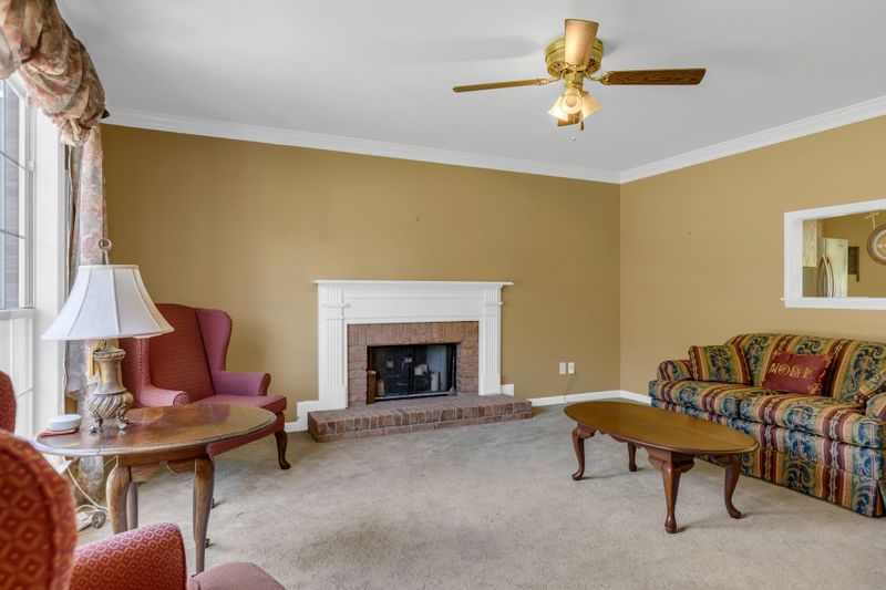 211 Devrow Ct, Franklin, TN 37064