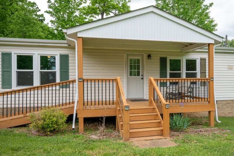 1911 Ridge Rd, Dickson, TN 37055