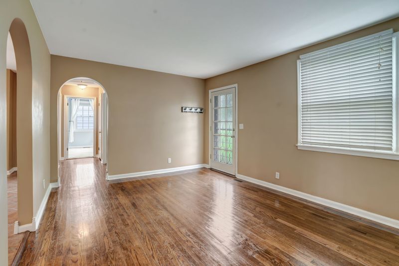 5410 Oakmont Cir, Nashville, TN 37209