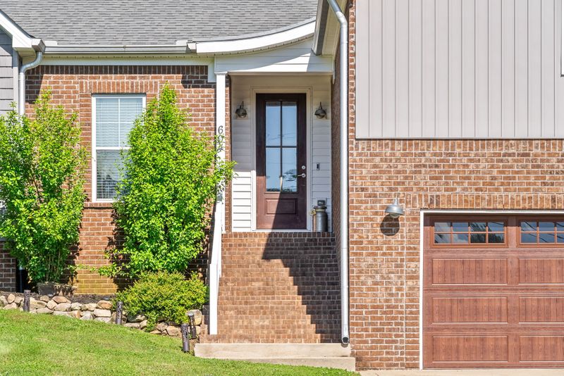 604 Mccoy Ln, Columbia, TN 38401