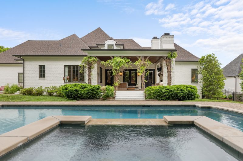 911 Dorset Dr, Brentwood, TN 37027