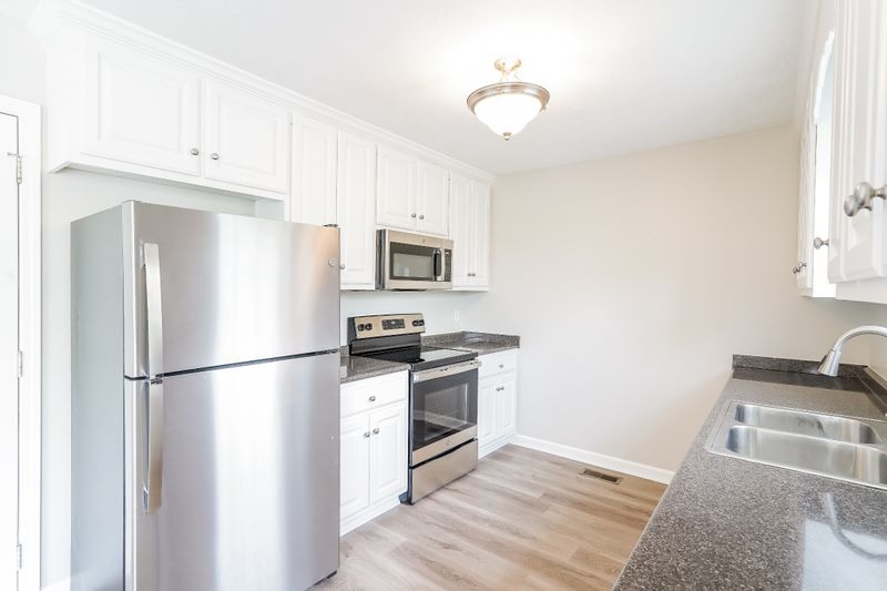 654 Community Ct, Gallatin, TN 37066
