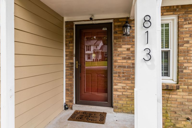 813 Bishopsgate Rd, Antioch, TN 37013