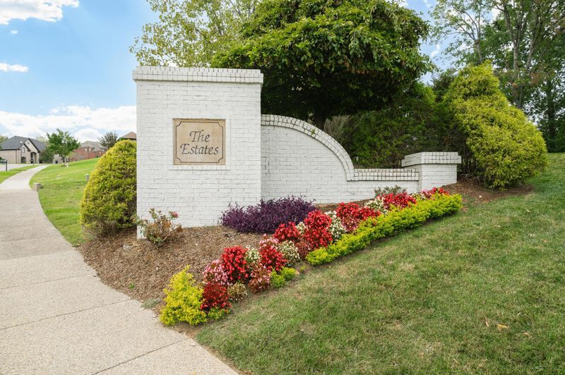 3459 Stagecoach Dr, Franklin, TN 37067
