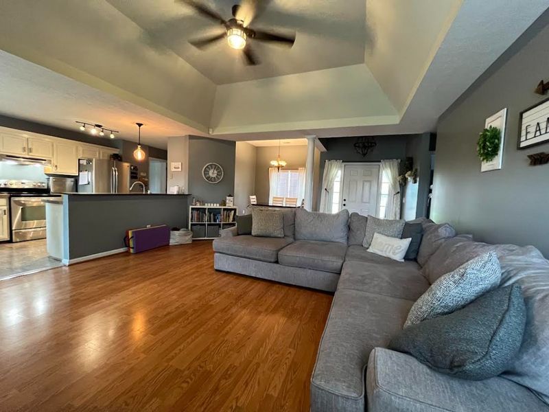 1001 Alexandrea Pl, Hendersonville, TN 37075