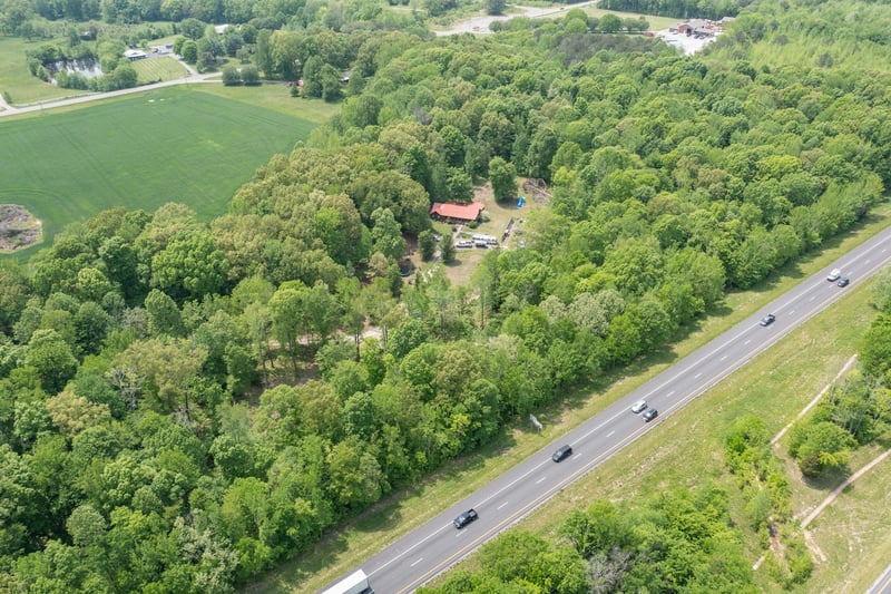 2126 Old Chamblis Rd, Pleasant View, TN 37146