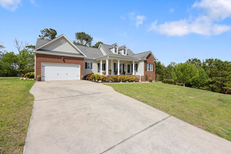 66 Cheshire Crossing Dr, Rock Spring, GA 30739