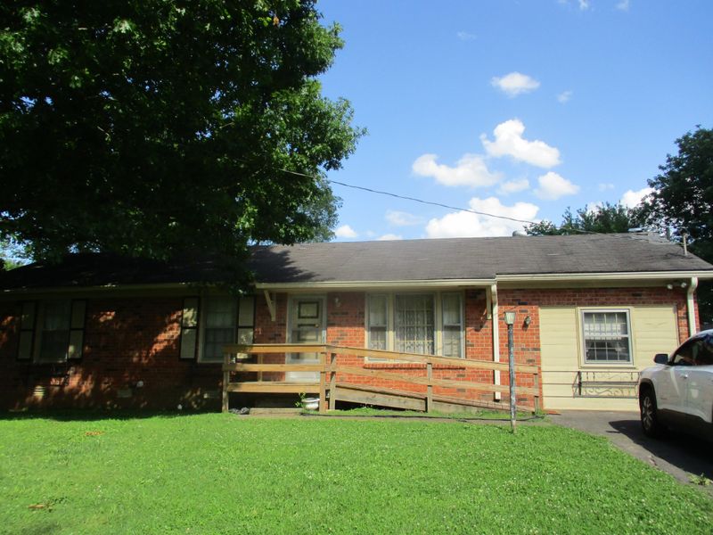 103 Lynhurst Cir, Hendersonville, TN 37075