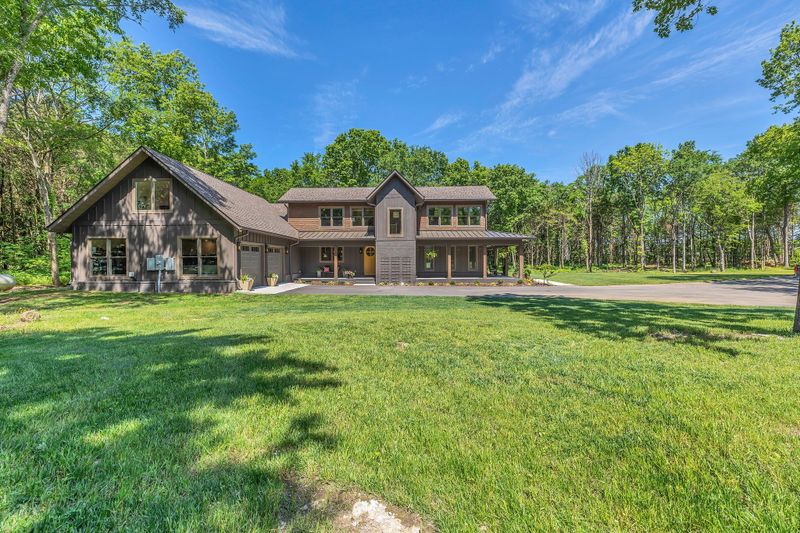 11910 Karo Rd, Bell Buckle, TN 37020