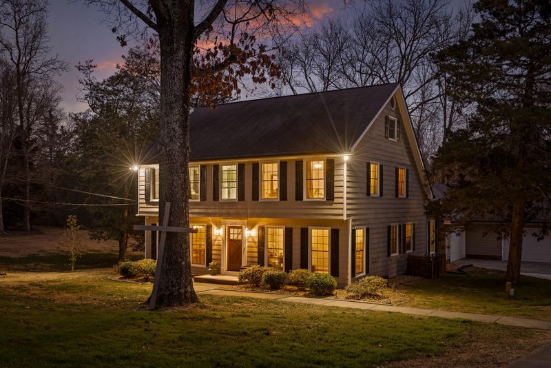 359 Dailey Hill Cir, Ringgold, GA 30736