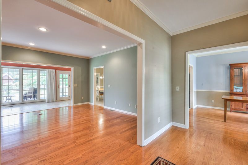 1502 Foxmoor Ct, Murfreesboro, TN 37129