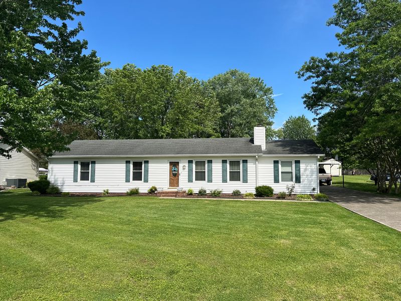 512 Campfire Dr, Murfreesboro, TN 37129