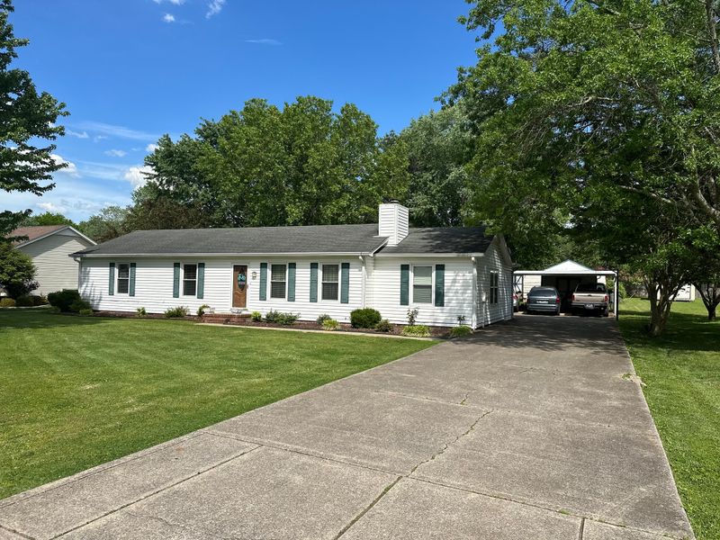512 Campfire Dr, Murfreesboro, TN 37129