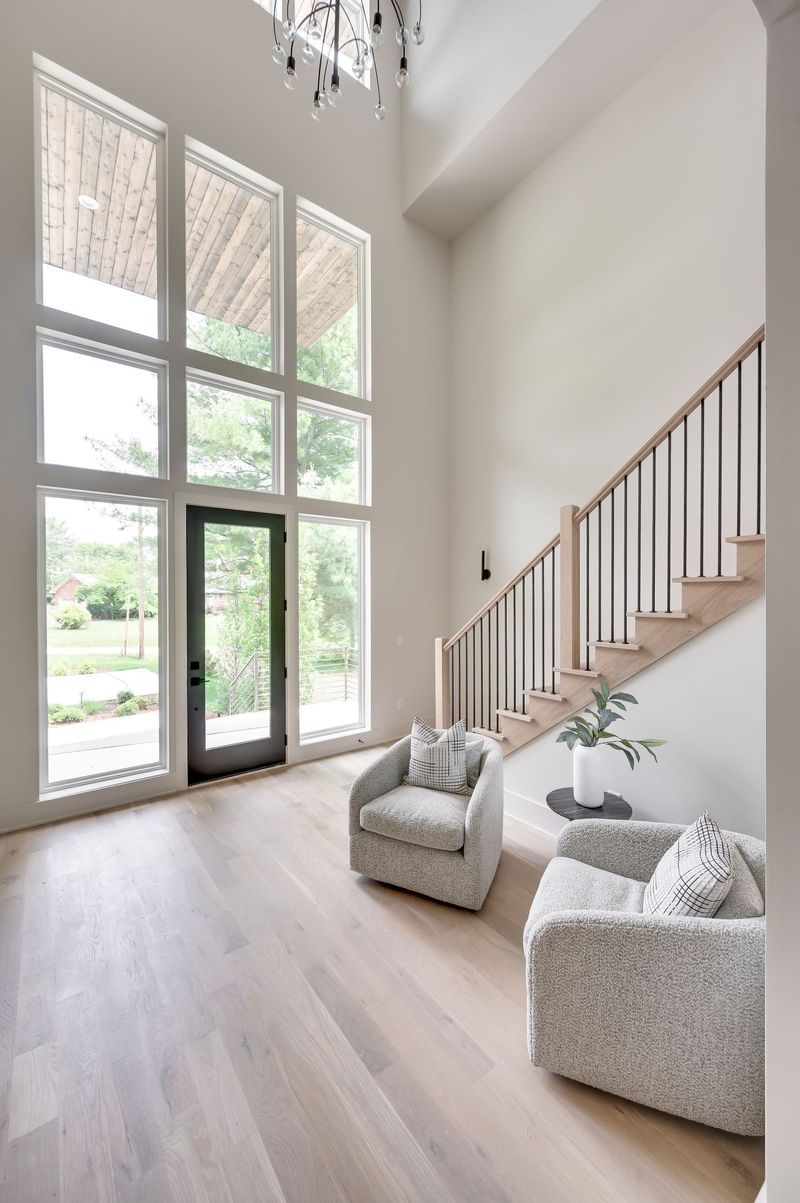 1111A Lipscomb Dr, Nashville, TN 37204