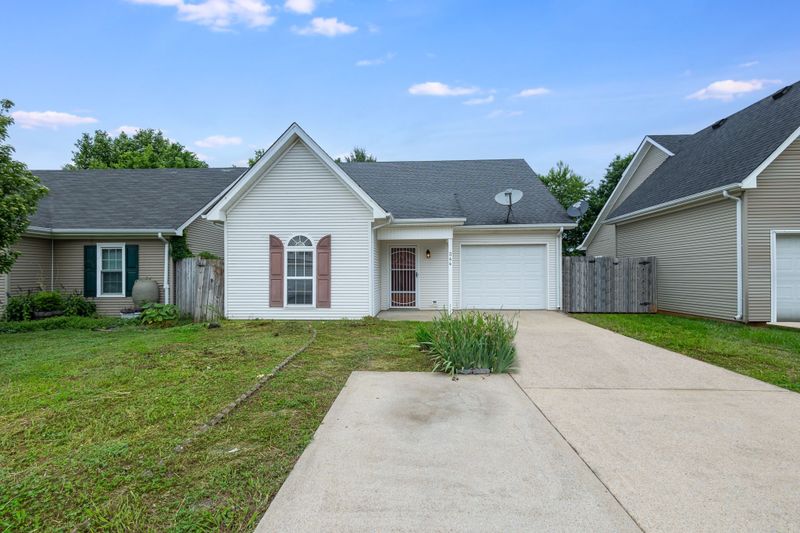 344 Indian Park Dr, Murfreesboro, TN 37128