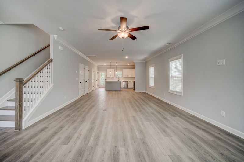 244 Holywell Dr, Gallatin, TN 37066