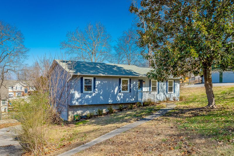 167 Smoketree Cir, Ringgold, GA 30736