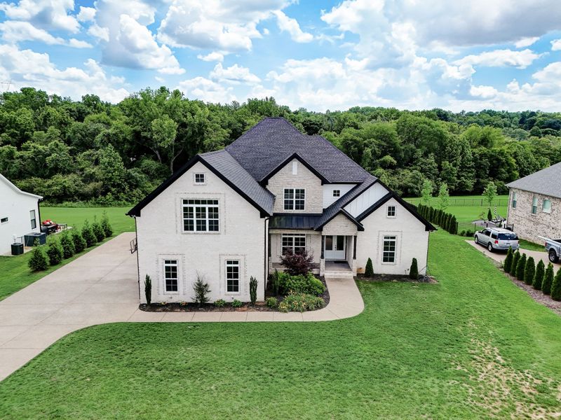 121 Kathryn Adele Ln, Mount Juliet, TN 37122