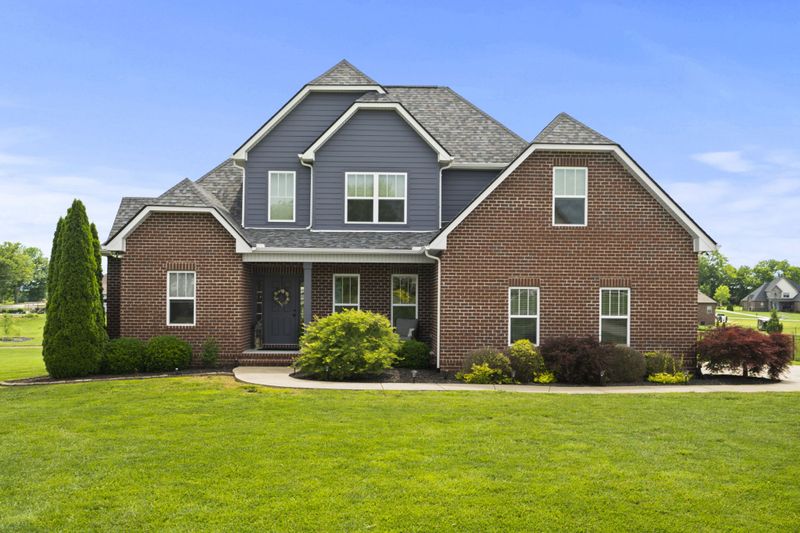 1001 Double Tree Ln, Gallatin, TN 37066