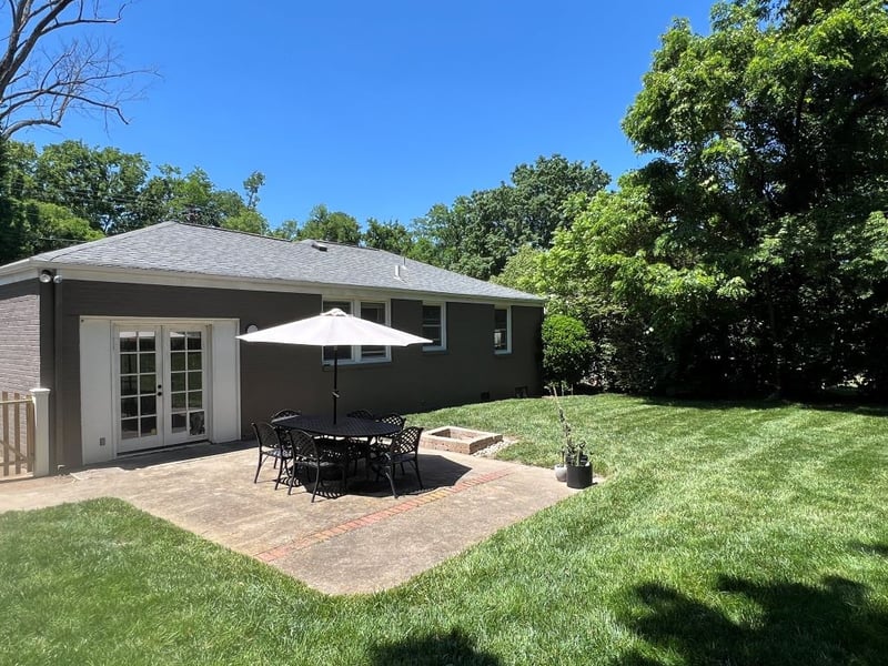 5036 Regent Dr, Nashville, TN 37220