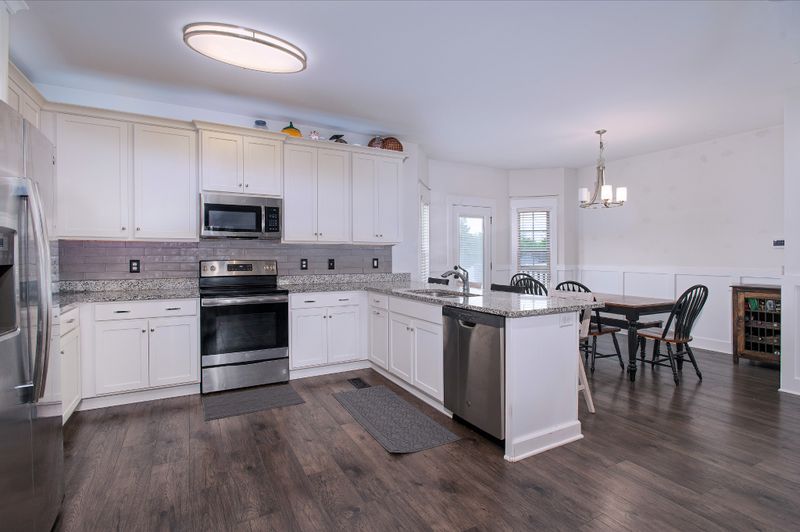 142 Hartmann Crossing Dr, Lebanon, TN 37087