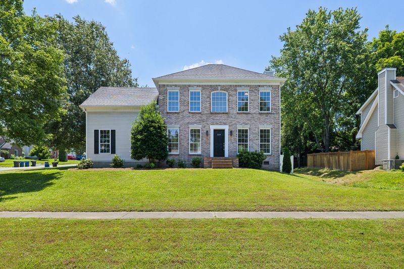 224 Devrow Ct, Franklin, TN 37064