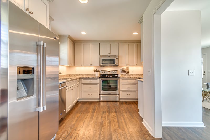 802 Winthorne Ct, Nashville, TN 37217