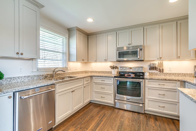 802 Winthorne Ct, Nashville, TN 37217