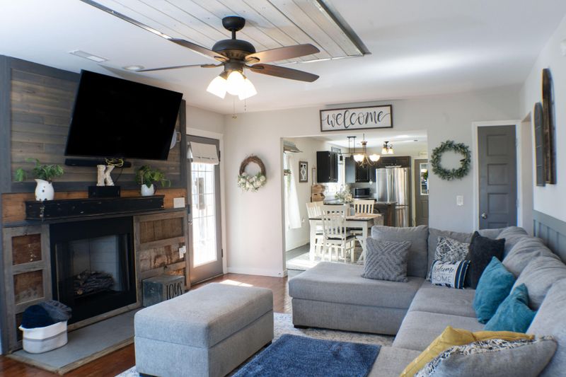 461 Poplar St, Trenton, GA 30752