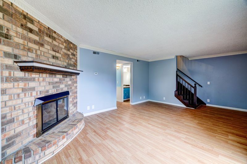 5600 Country Dr #315, Nashville, TN 37211