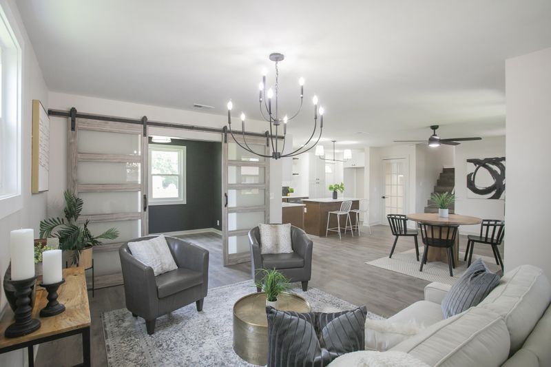 3809 Creekwood Cir, Nashville, TN 37218