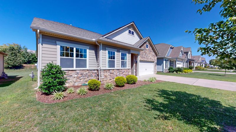 6306 Birchtree Dr, Murfreesboro, TN 37128
