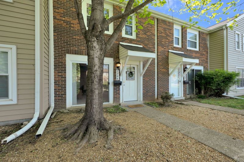 1306 Granville Rd, Franklin, TN 37064