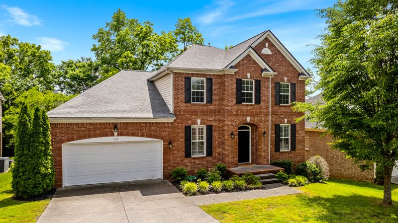438 Laurel Hills Dr, Mount Juliet, TN 37122