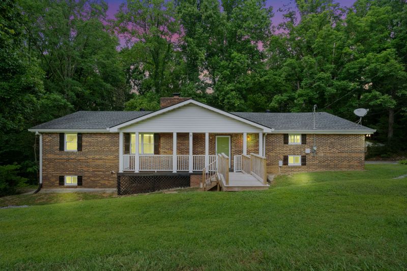 5980 Dividing Ridge Rd, Goodlettsville, TN 37072