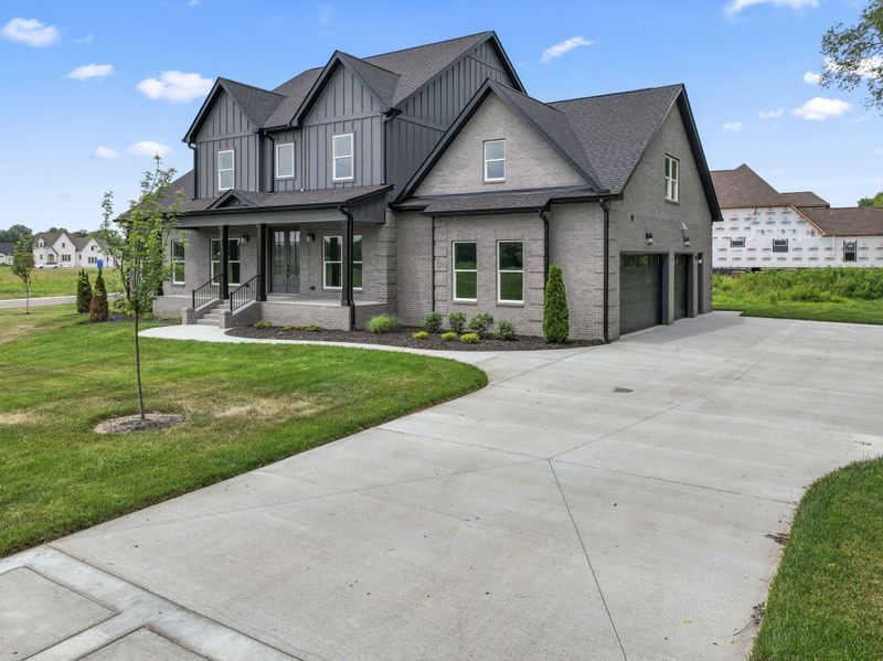 2003 Martha Washington Way, Murfreesboro, TN 37130