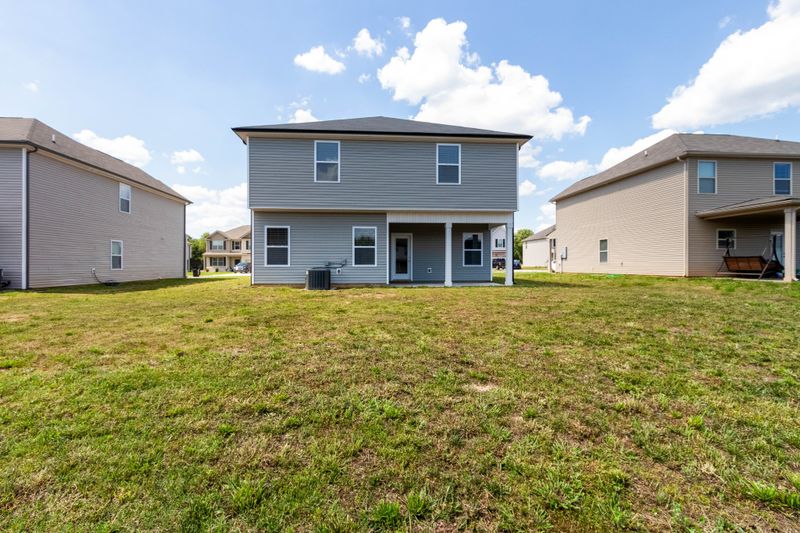 2216 Viking Ct, Murfreesboro, TN 37127